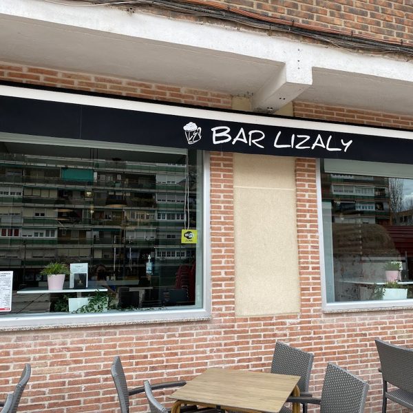 29- Lizaly (Bar)
