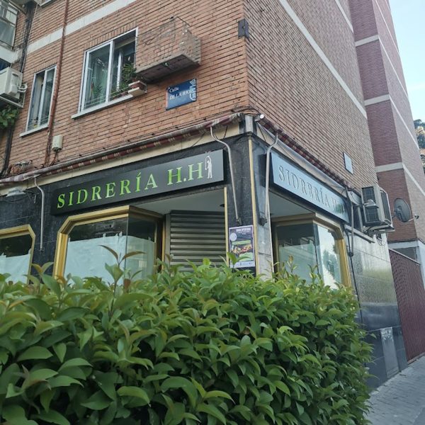18- H.H. (Sidrería)